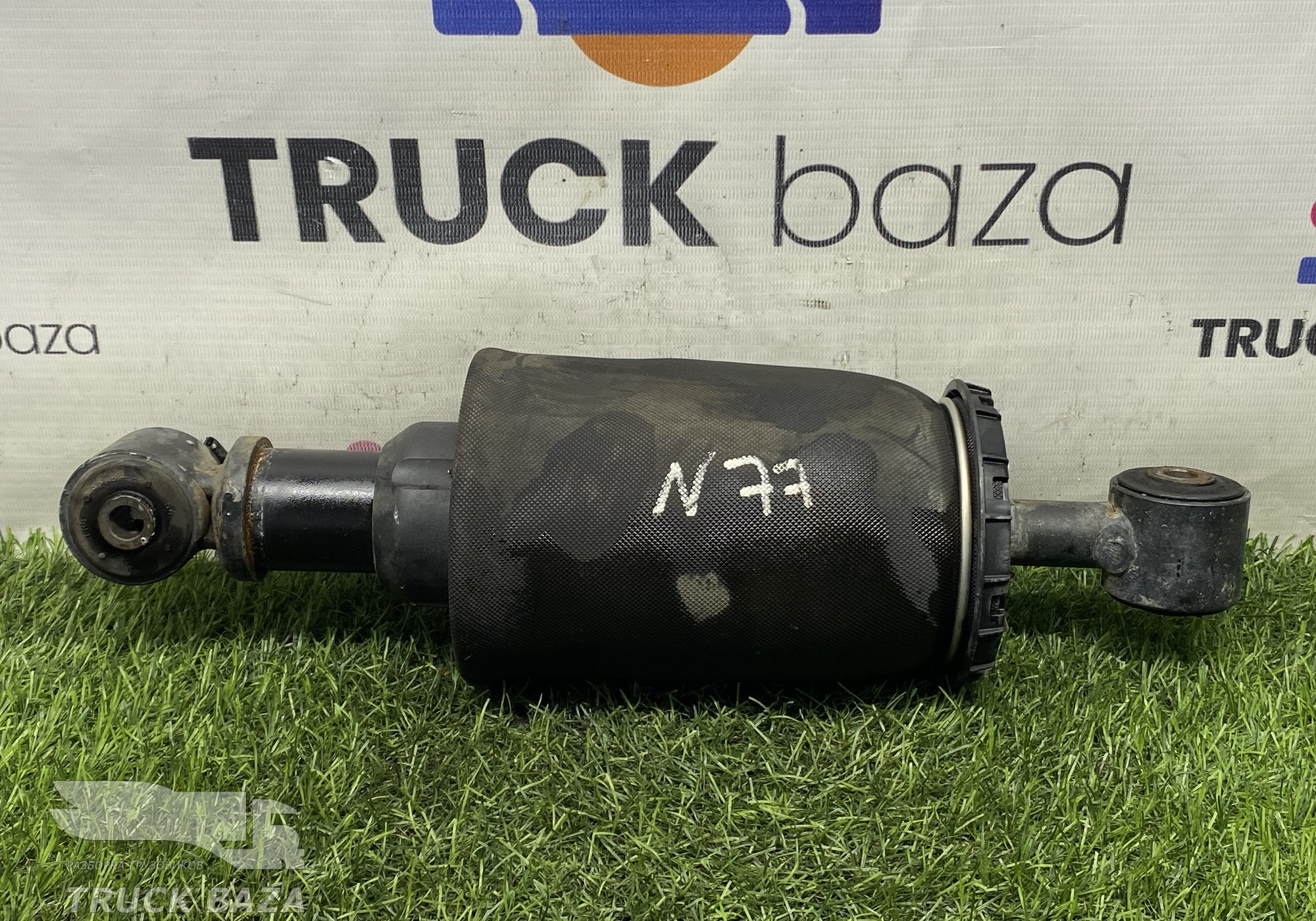 9640050070 Подушка кабины передняя