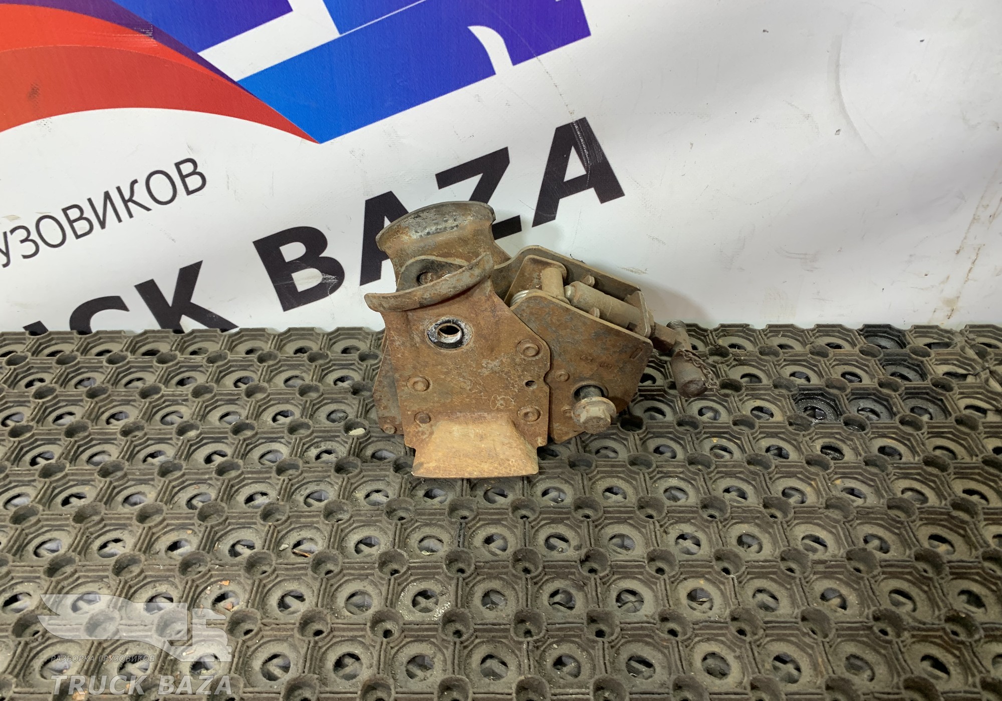 20443002 Замок кабины для Volvo