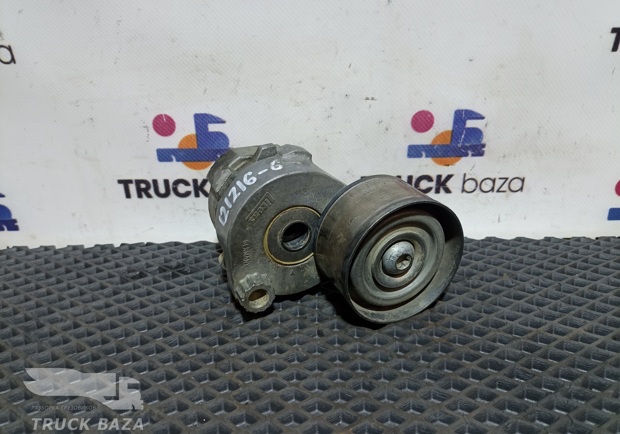 A4572004570 Ролик-натяжитель для Mercedes-Benz