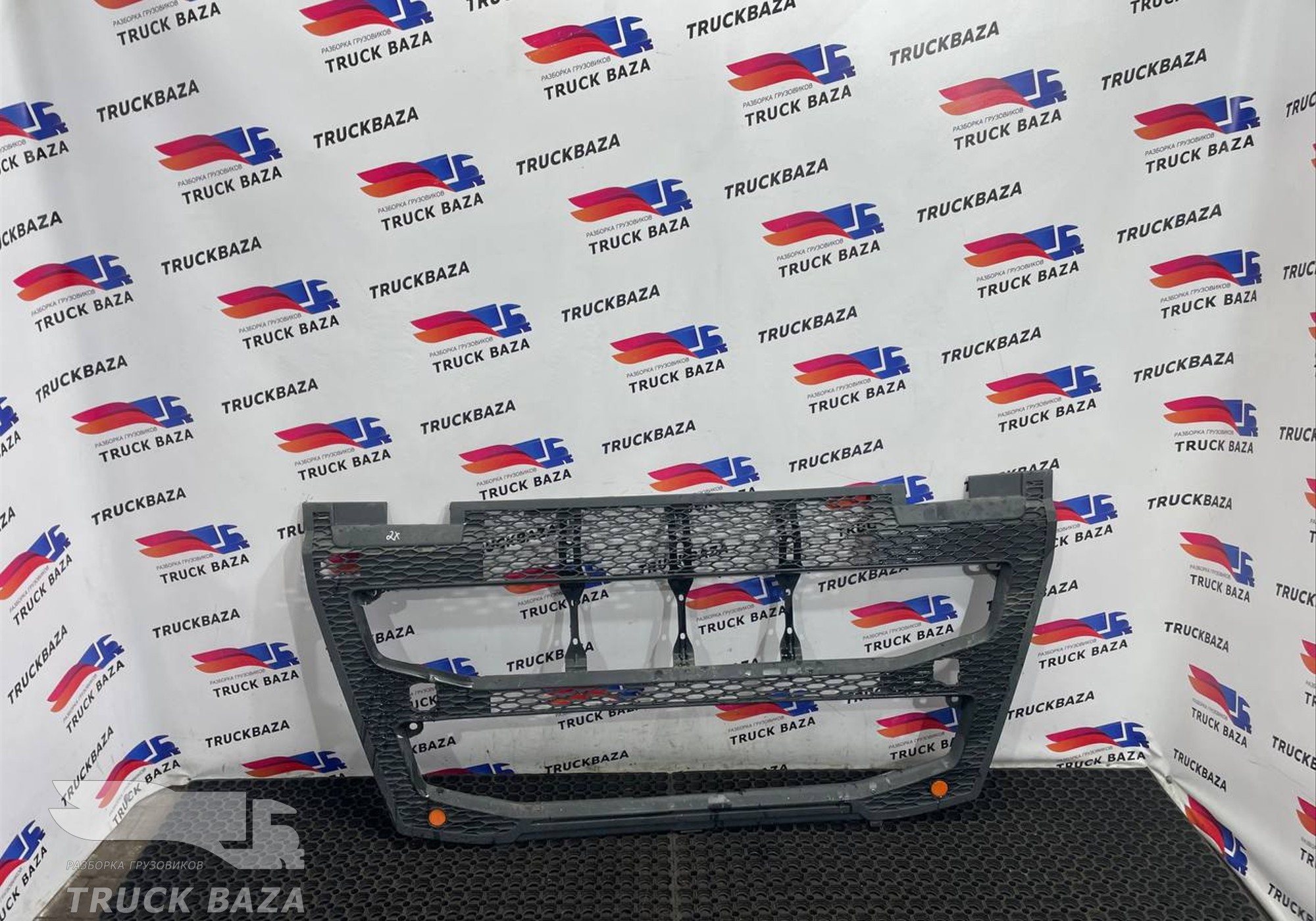 82491908 Решетка радиатора для Volvo FH 4 (с 2012)