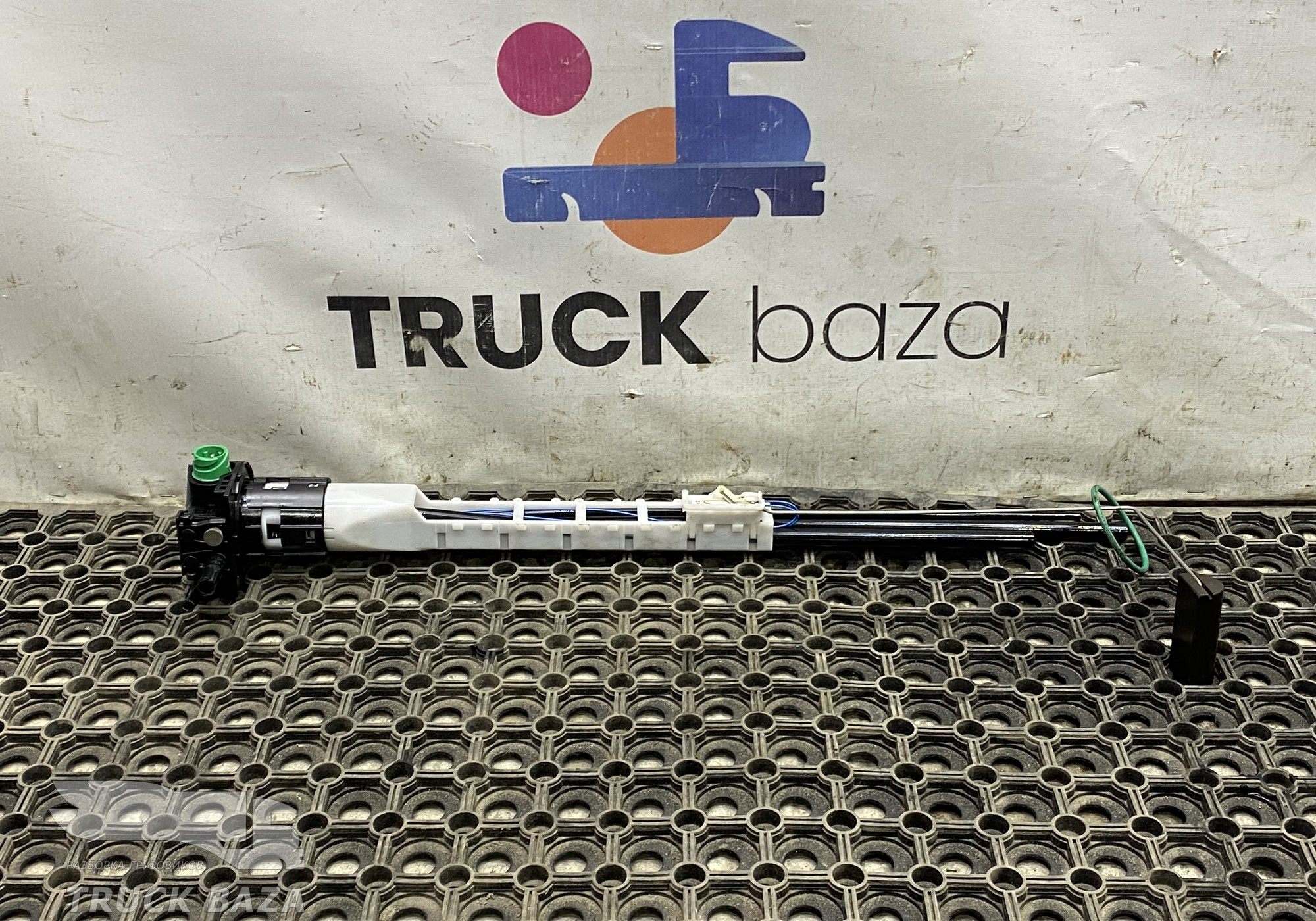 1785831 Топливозаборник для Daf XF105 (с 2005)