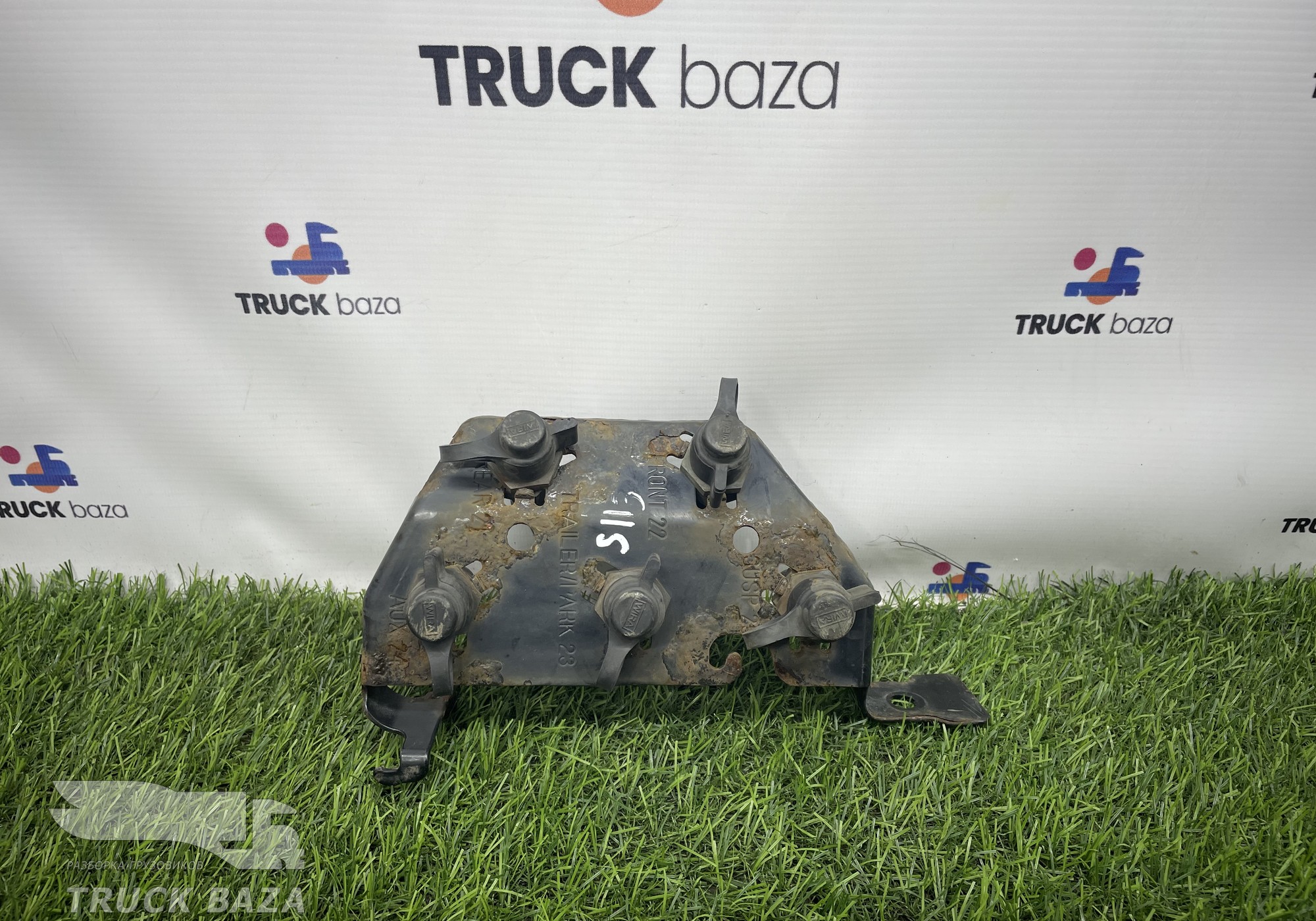 1722911 Кронштейн трубок пневматических для Scania