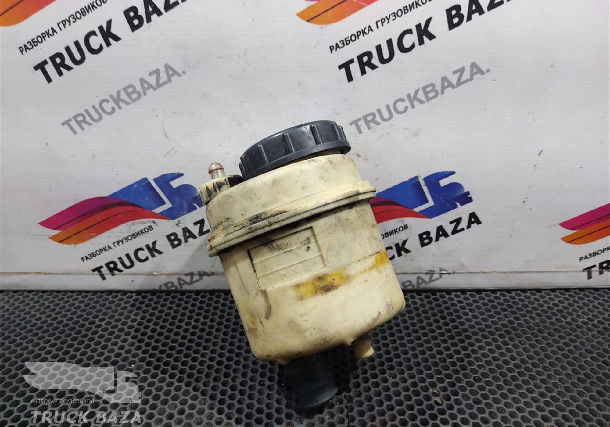 5010216805 Бачок ГУРа для Renault