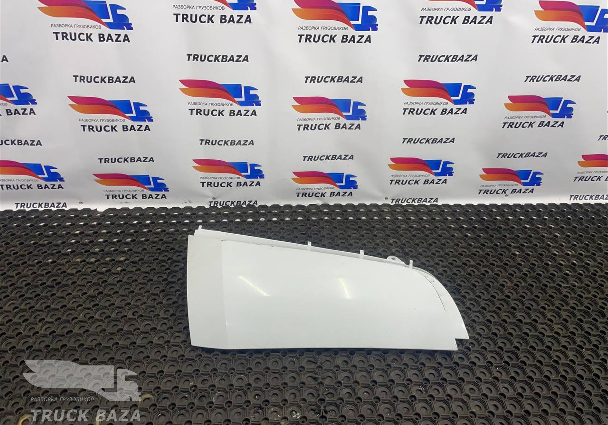 A9607510630 Дефлектор кабины левый для Mercedes-Benz Actros New Actros MP4 (с 2011)