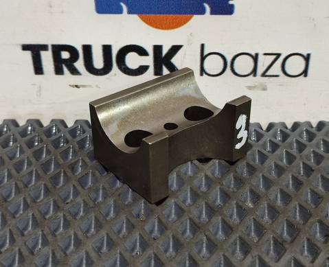 51042020136 Кронштейн вала рокеров для Man