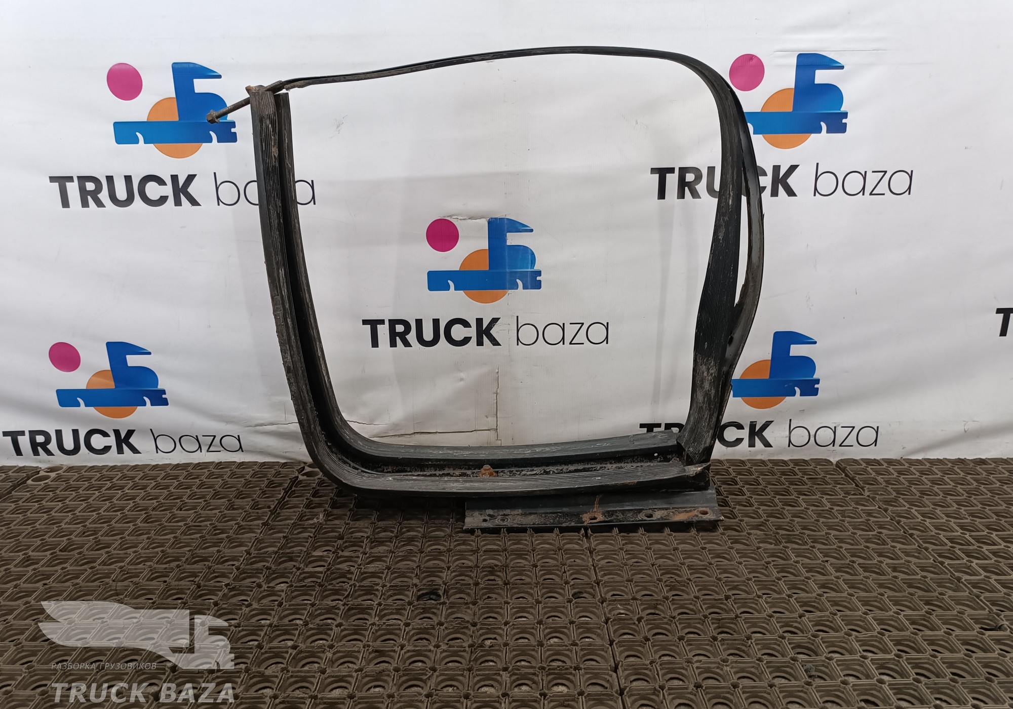 41013963 Кронштейн топливного бака для Iveco Stralis