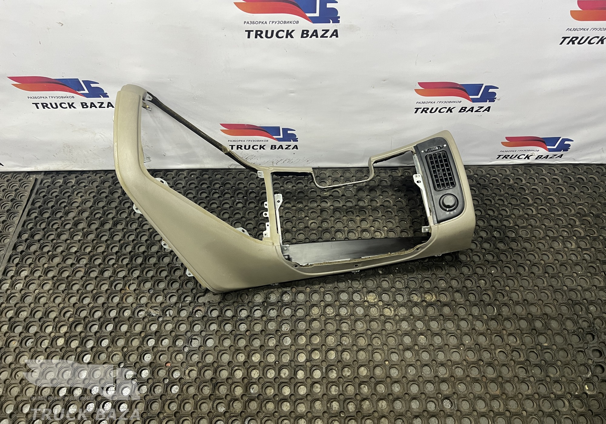 1297407 Панель салона левая часть для Daf XF105 (с 2005)