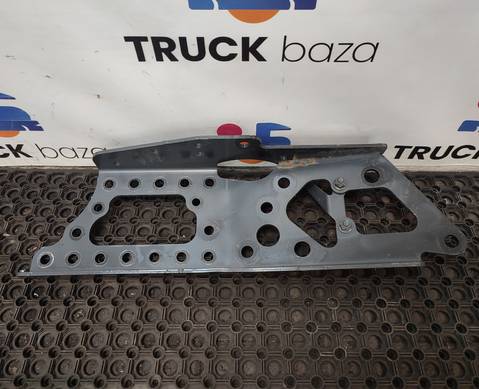 A9613171528 Кронштейн усилителя бампера правый для Mercedes-Benz Actros New Actros MP4 (с 2011)