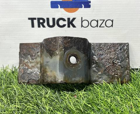 A9305210097 Кронштейн крыла заднего для Mercedes-Benz Axor II (с 2004 по 2010)