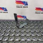 1697312 Кронштейн фонаря габаритного правый для Daf XF105 (с 2005)