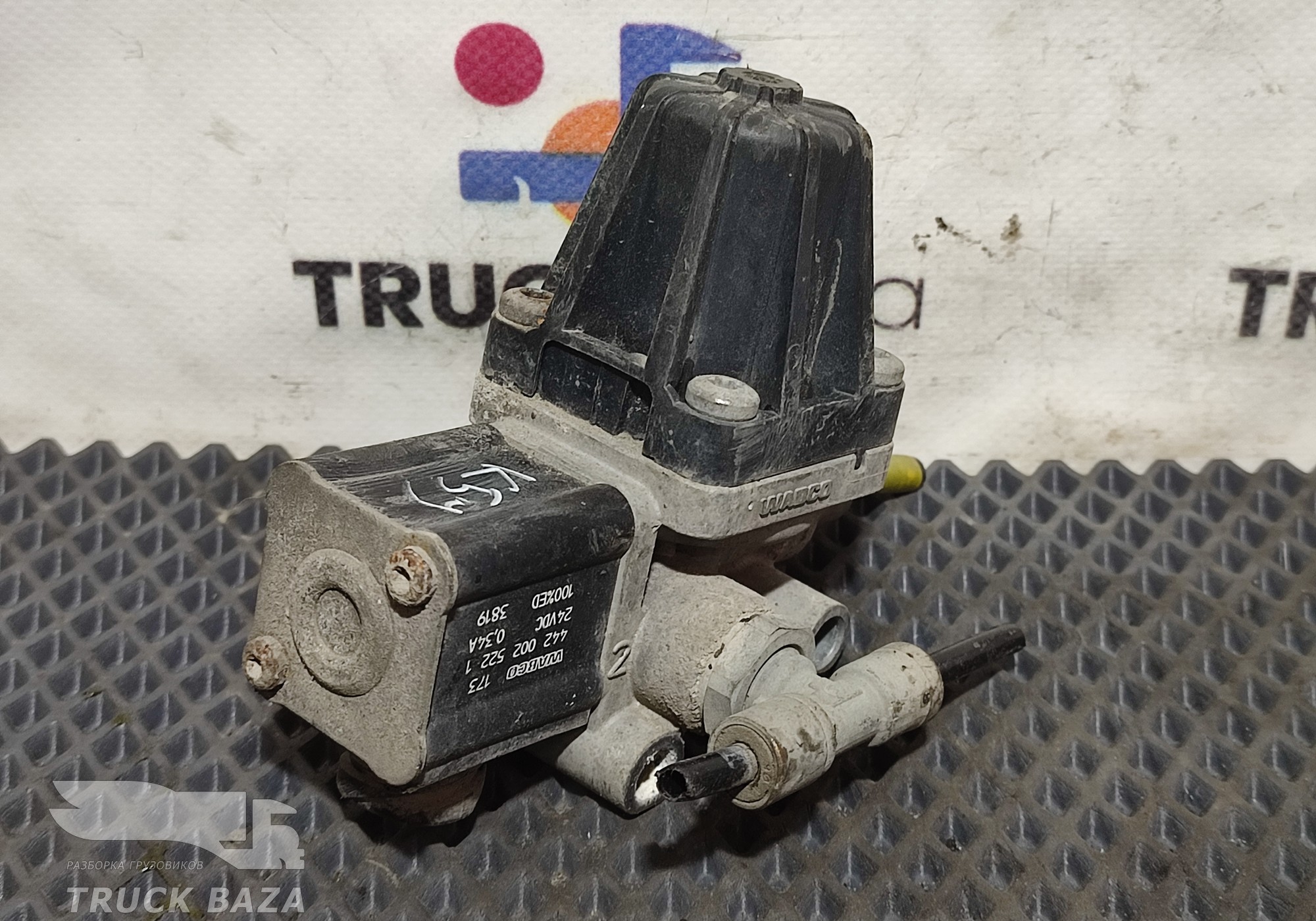 4420025221 Регулятор давления AdBlue