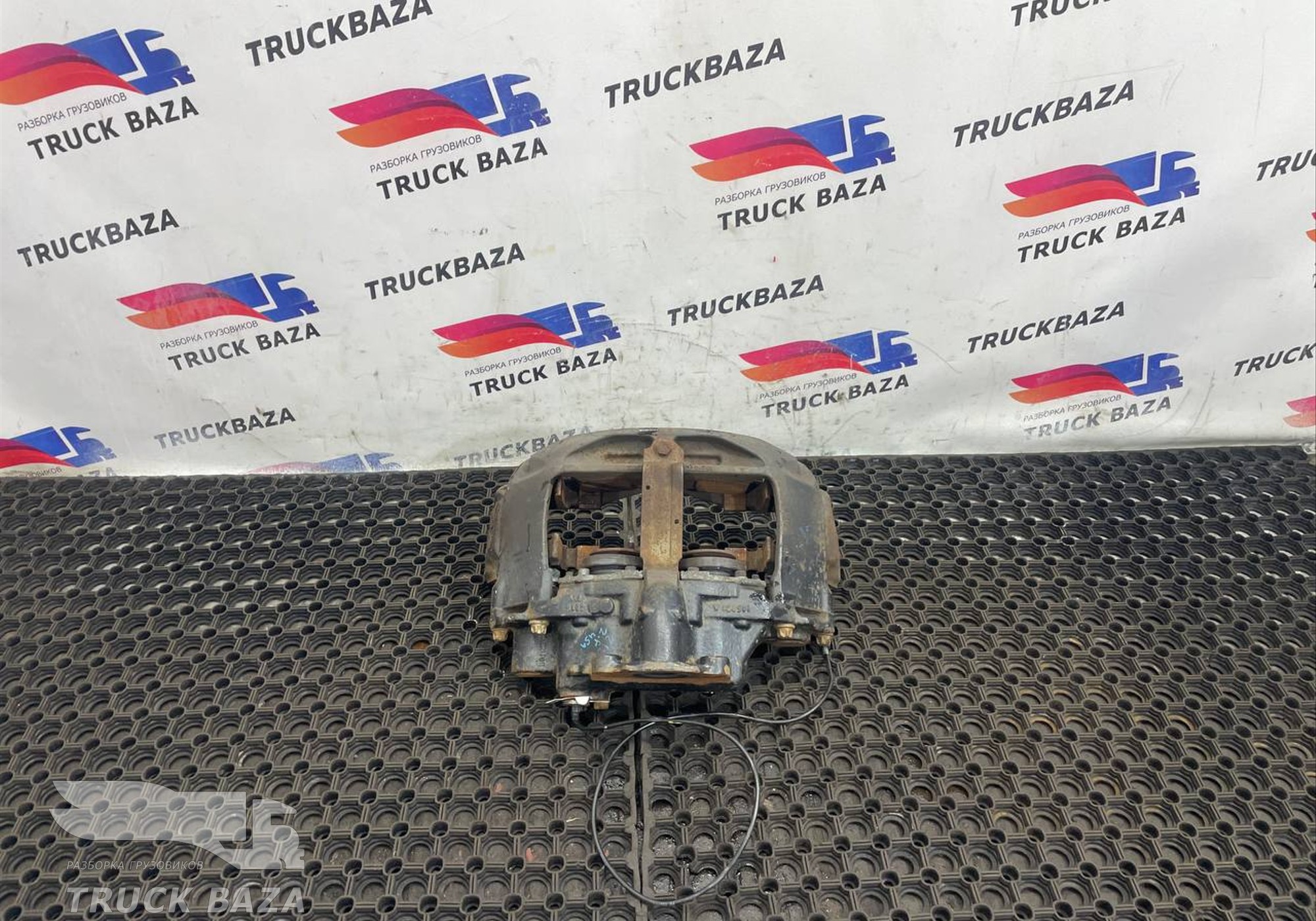 GC462B119BD Суппорт задний левый / передний правый для Ford F-MAX (с 2018)