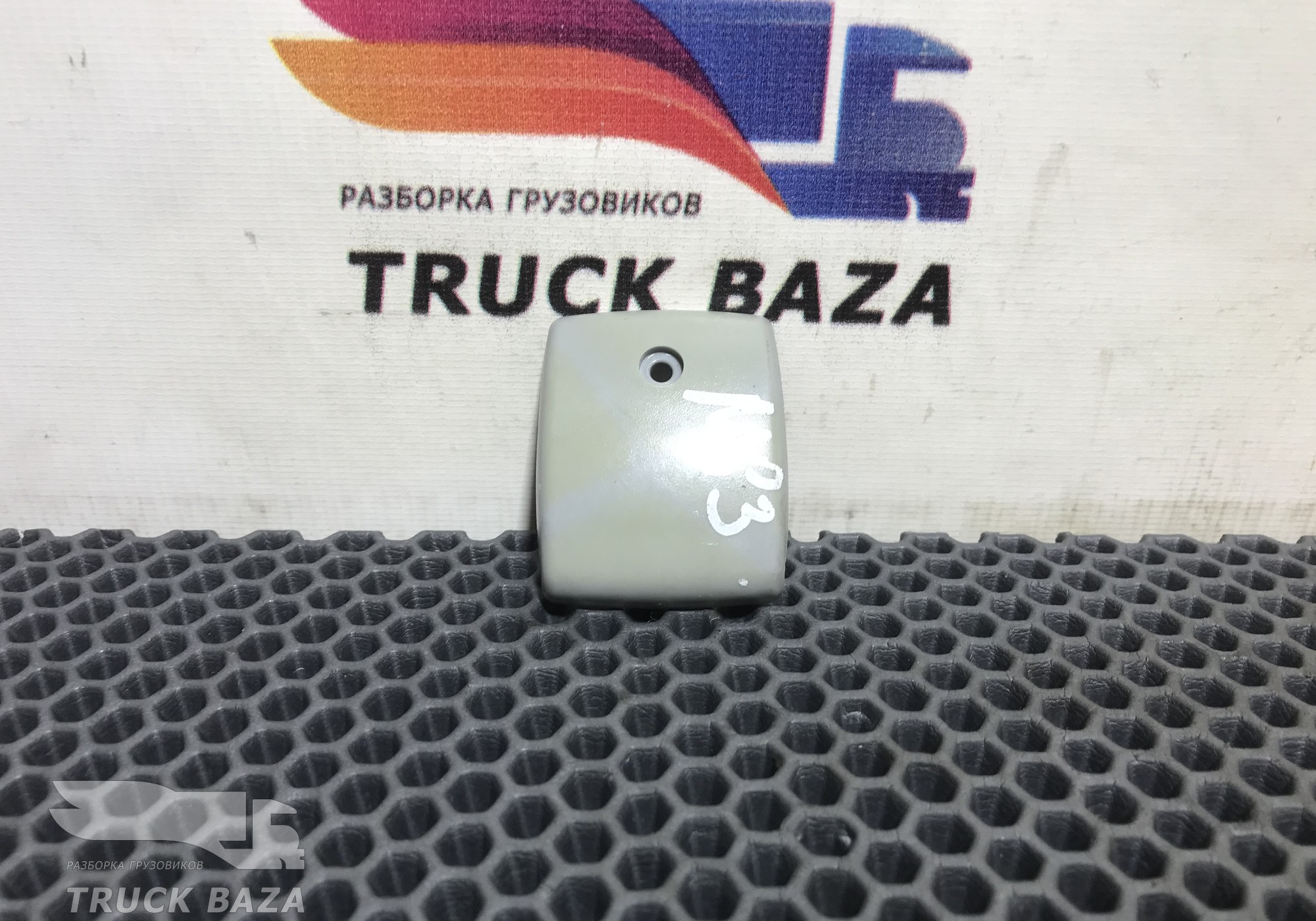 81639010025 Накладка салона для Man TGA