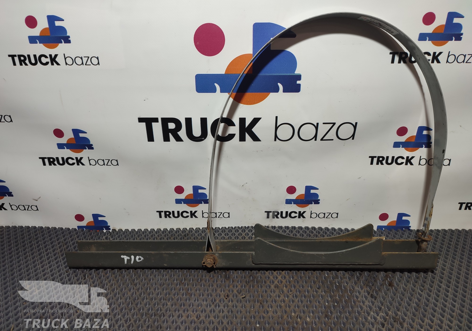 AZ9718360064 Кронштейн ресивера для Sinotruk Sitrak C7H