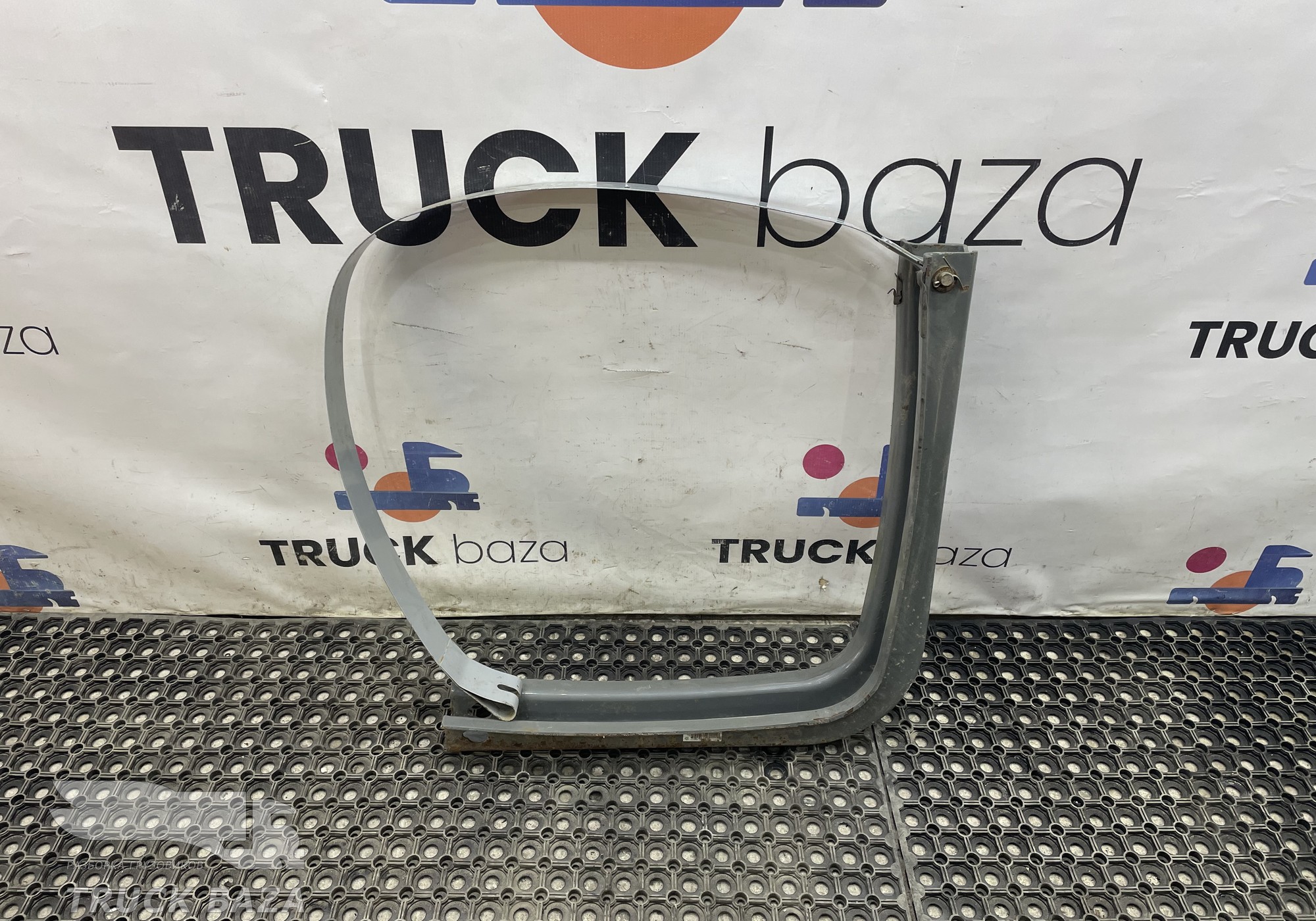 WG9925550060 Кронштейн крепления топливного бака для Sinotruk Sitrak C7H