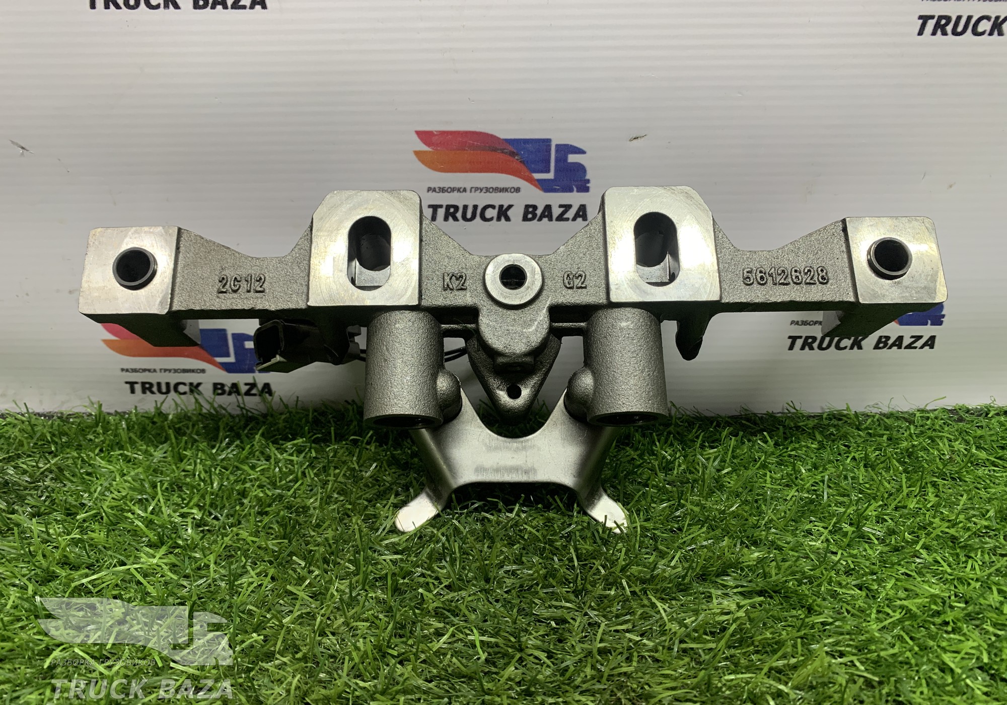 5612627 Кронштейн оси коромысел для DongFeng GX DFH4180