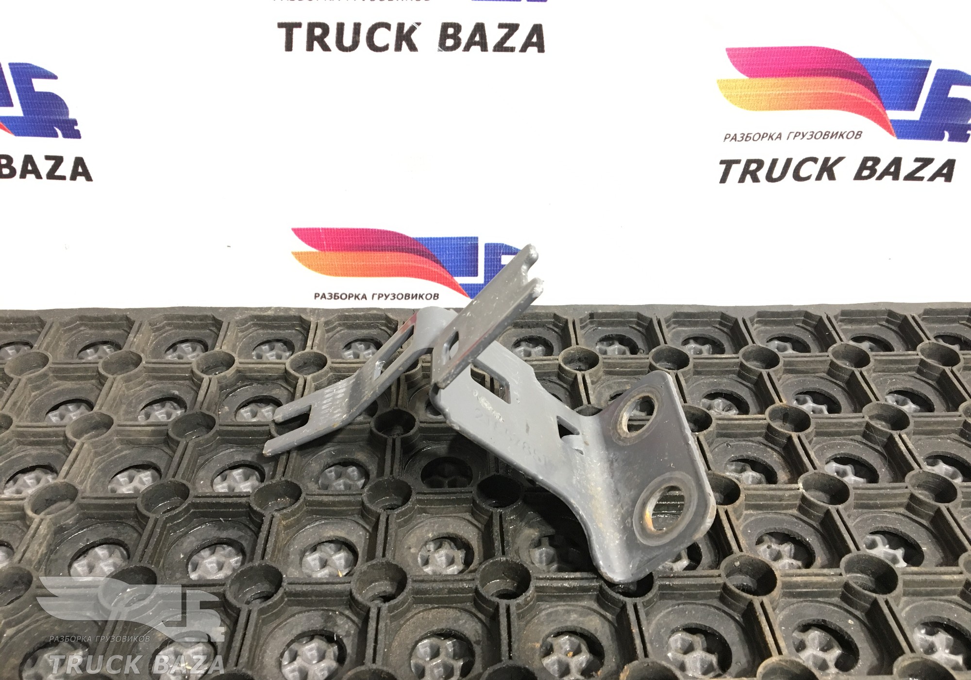 21857851 Кронштейн проводки для Volvo