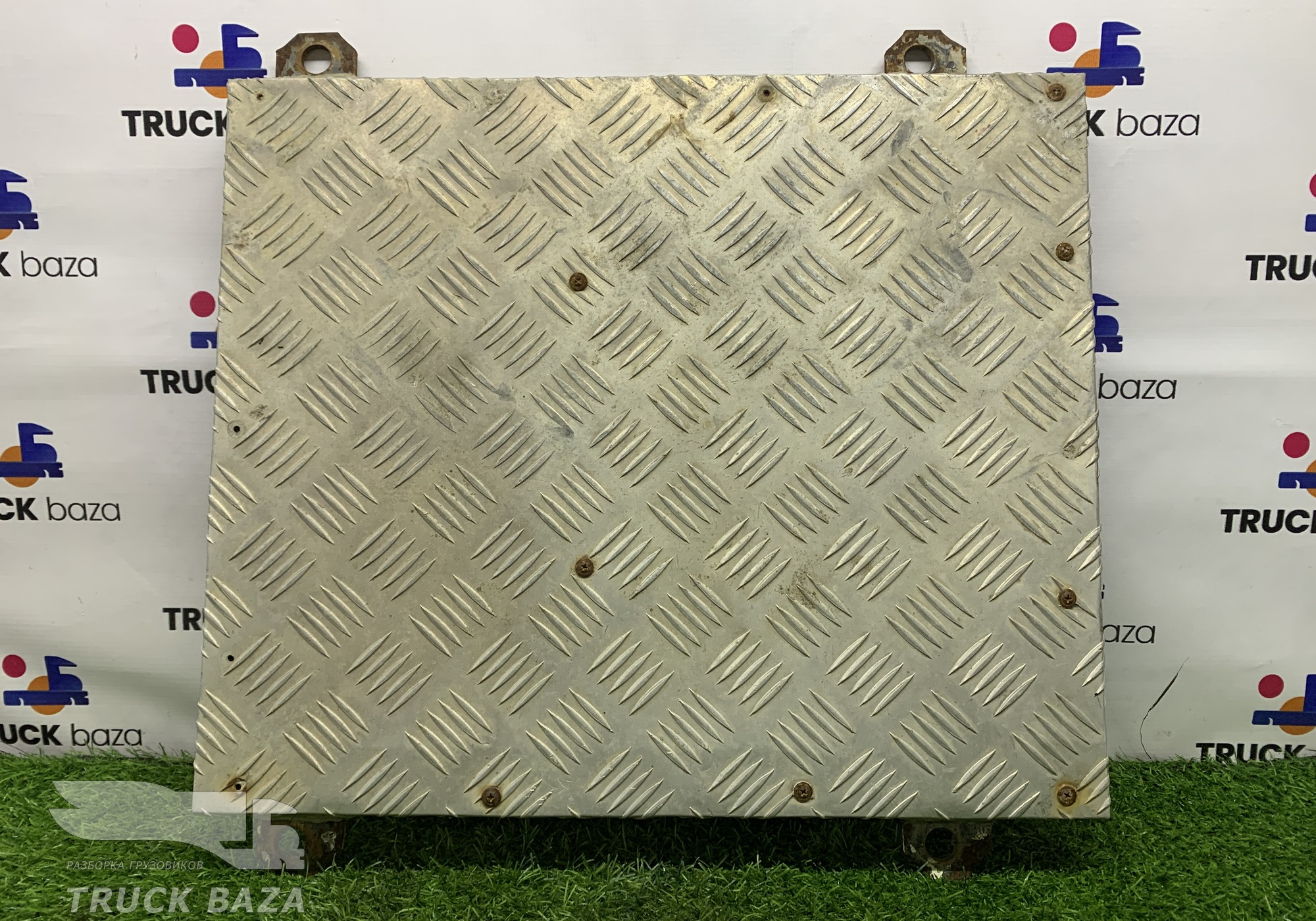 5490840443910 Трап над глушителем для КАМАЗ 5490 (с 2013)