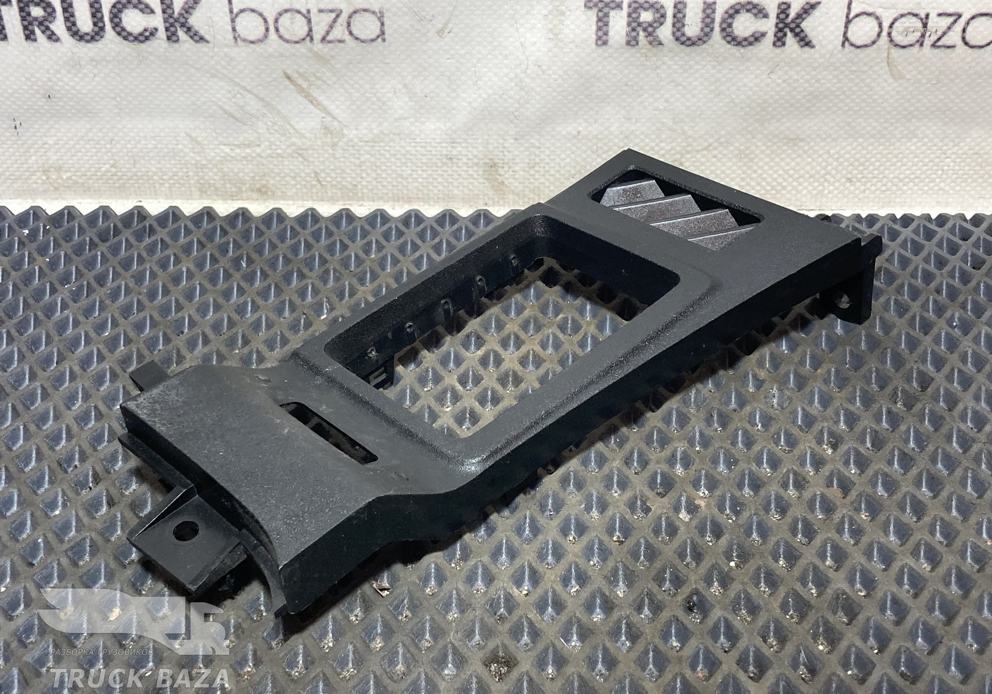 549018103155 Накладка салона для КАМАЗ 54901