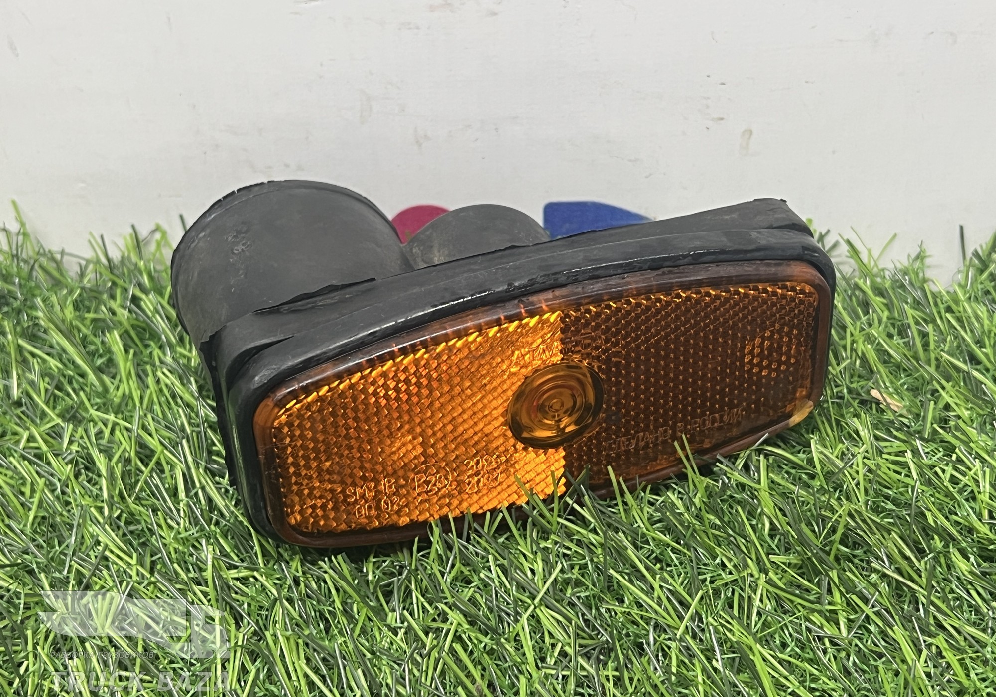 4573641036 Фонарь габаритный боковой