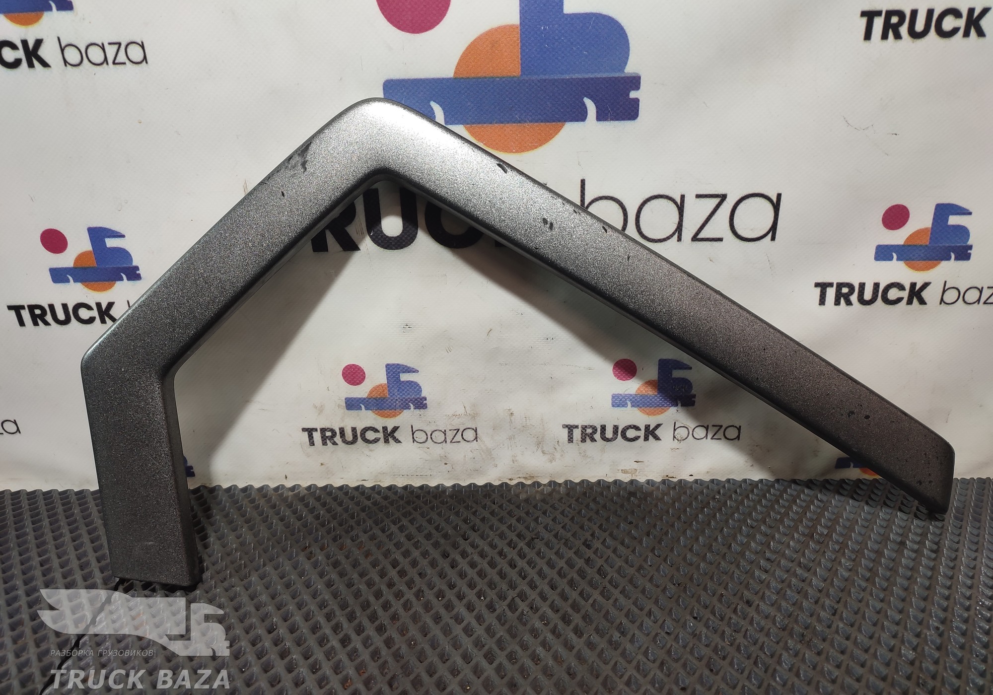 82509808 Накладка дверной ручки правой для Renault T (с 2013)