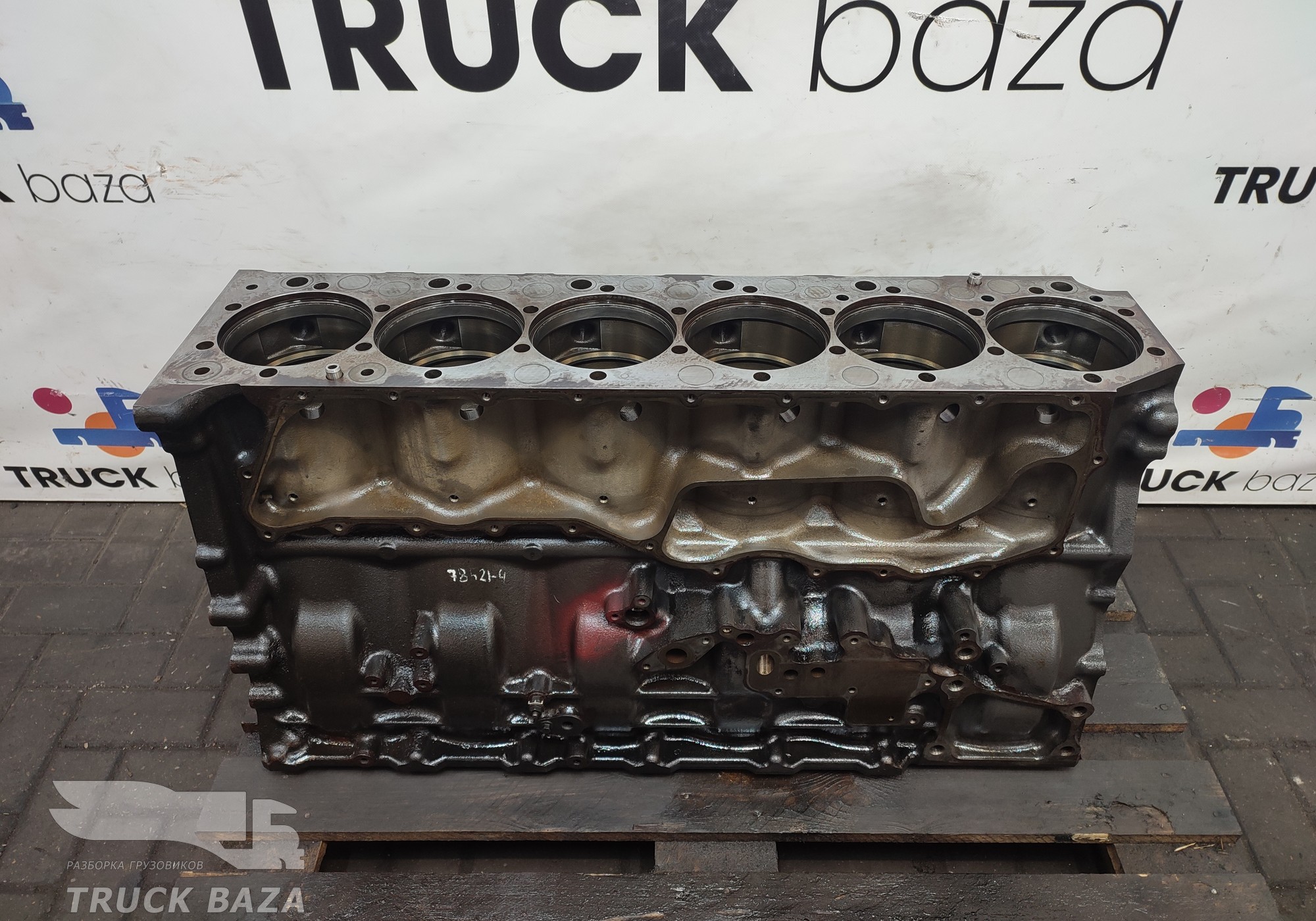 7421428017 Блок двигателя DТI11