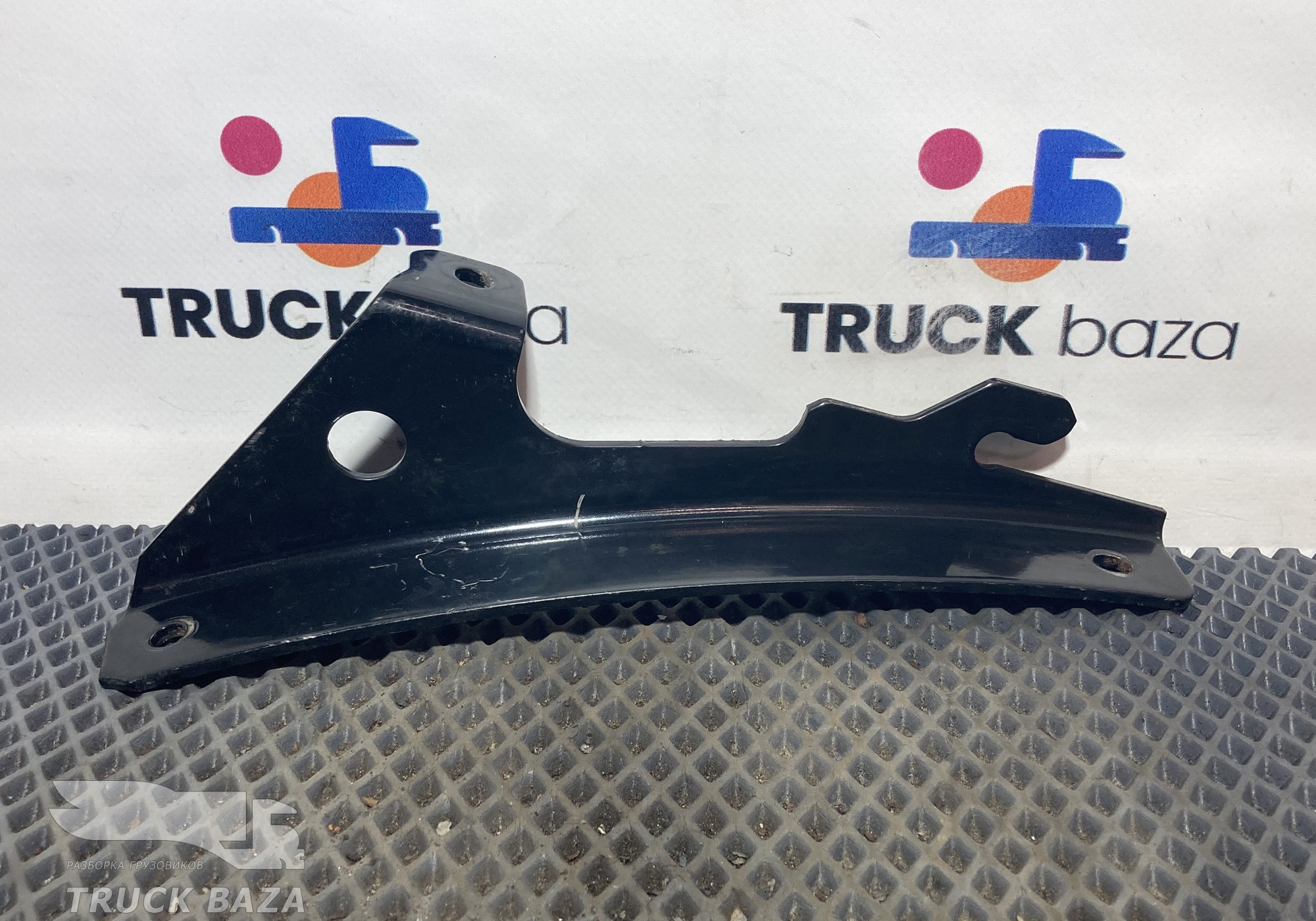 Кронштейн крыла для Daf XF105 (с 2006 по 2020)