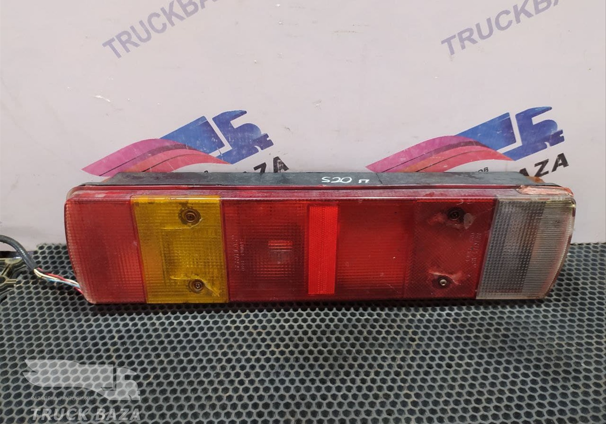 1357076 Фонарь задний правый для Man F2000 I (с 1994 по 1998)