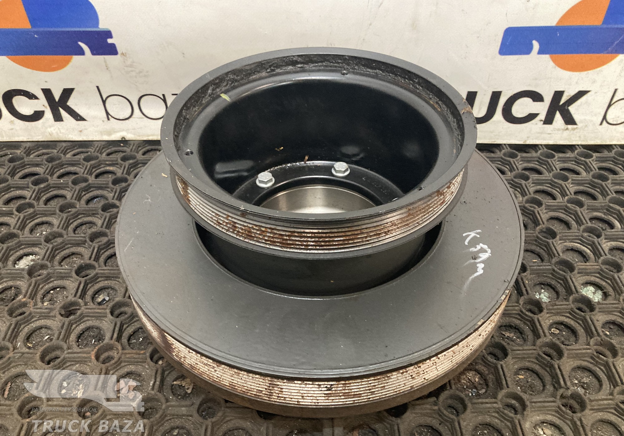 4600300203 Демпфер коленвала в сборе для Mercedes-Benz Axor