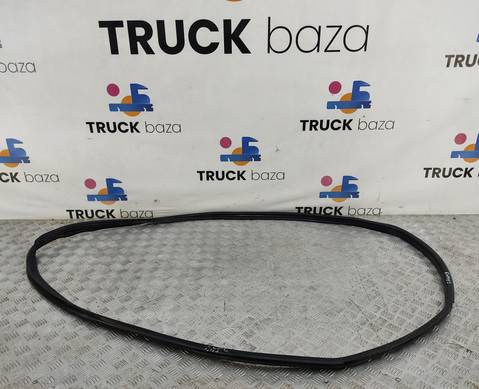 DZ14251330245 Уплотнитель двери правой для Shacman X3000 (с 2014)