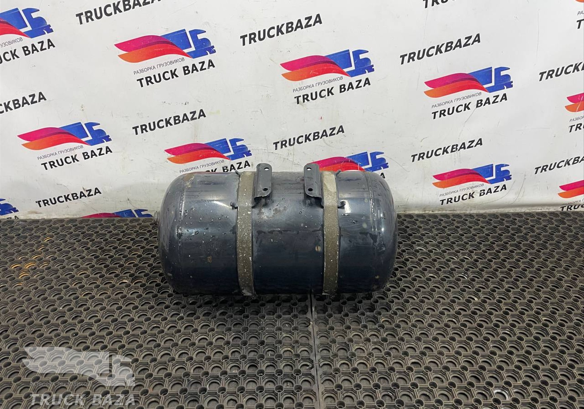 81514016015 Ресивер воздушный 40 L для Man TGX TG3 (с 2020)