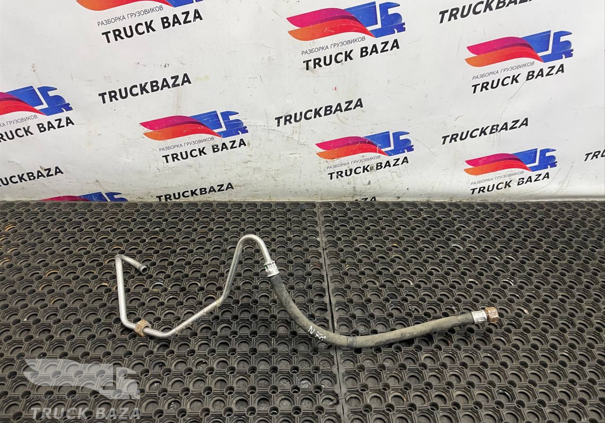 81512010415 Шланг тормозной передний левый для Man TGX TG3 (с 2020)