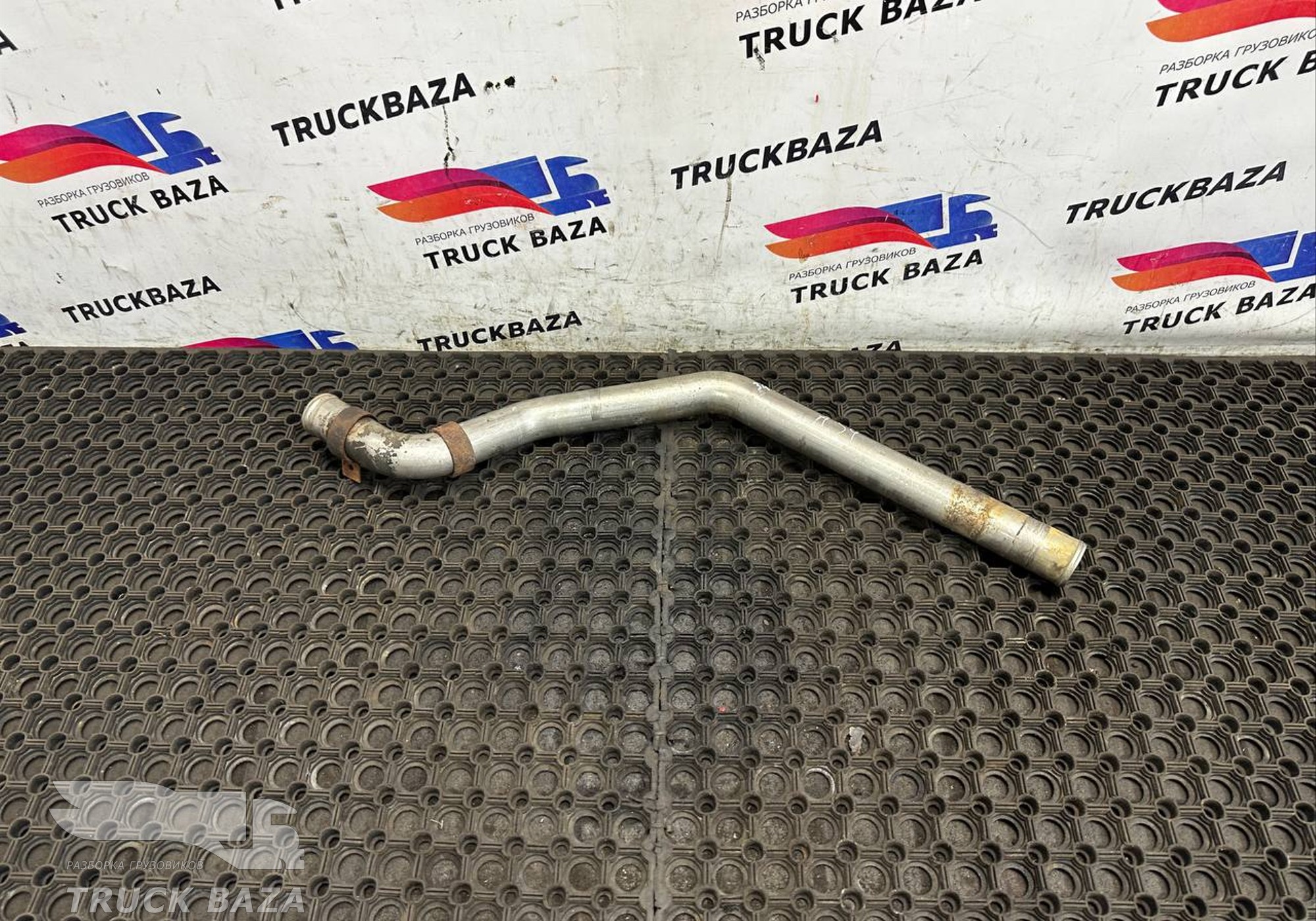 9304380029 Патрубок охлаждения ретардера для Mercedes-Benz Actros MP3 (с 2008)