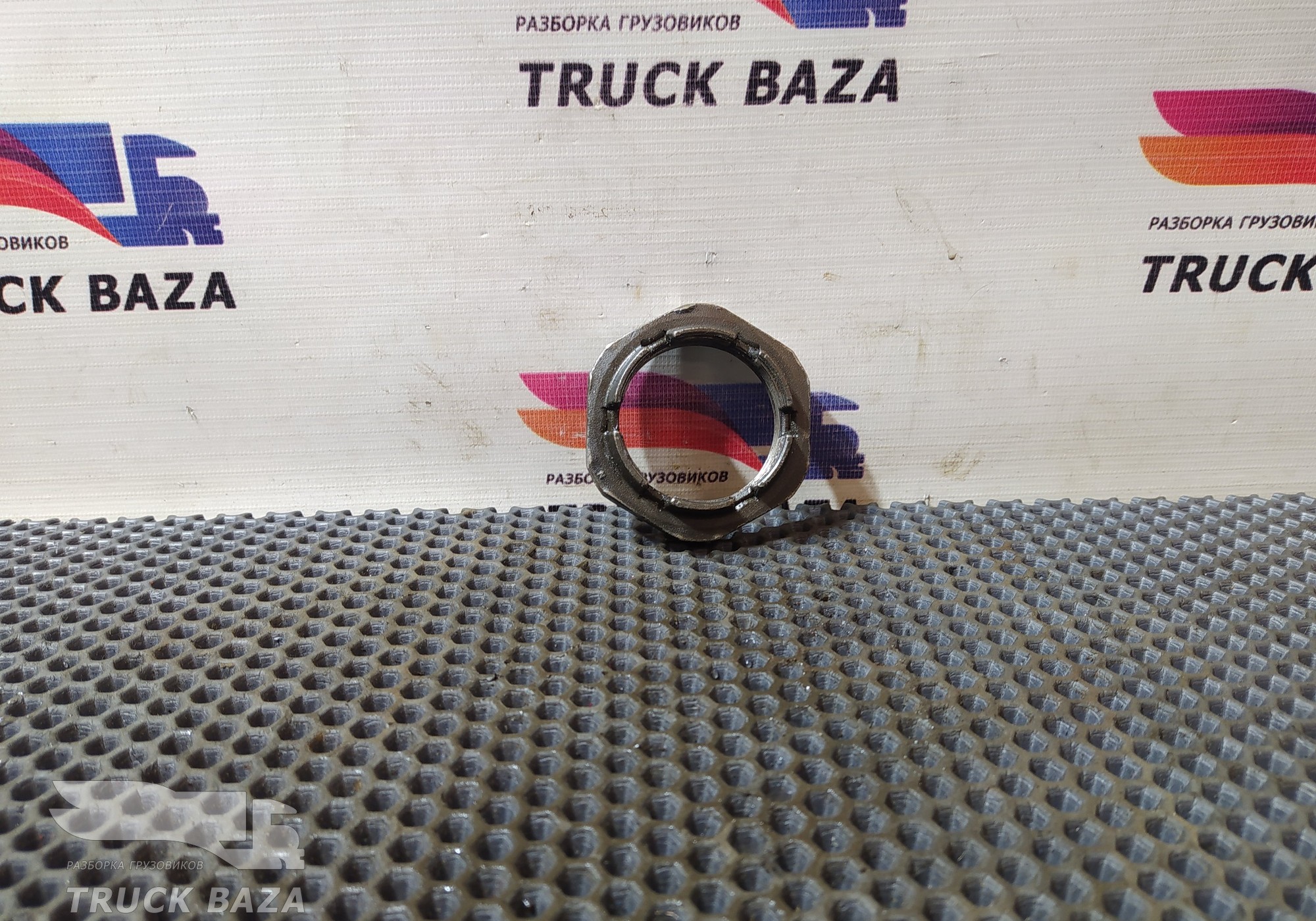 20456099 Гайка передний ступицы для Volvo FM II (с 2002)