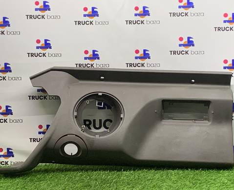 5010290208 Накладка декоративная правая для Renault Magnum