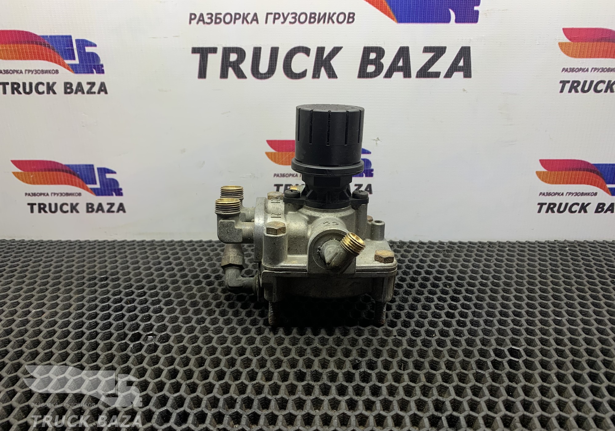 1425183 Клапан ускорительный для Scania 5-series R (с 2004 по 2016)