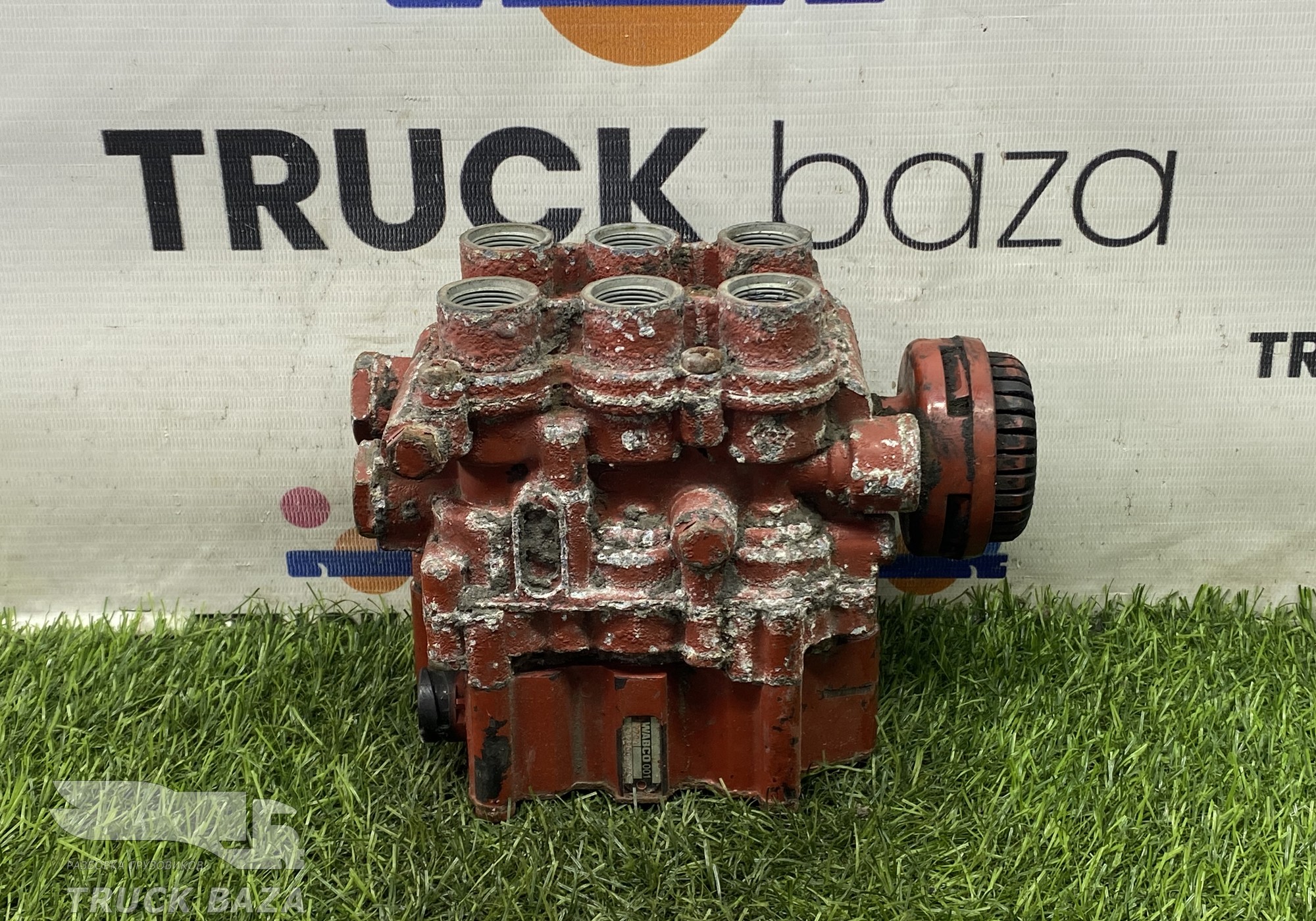 472901016 Кран уровня пола главный