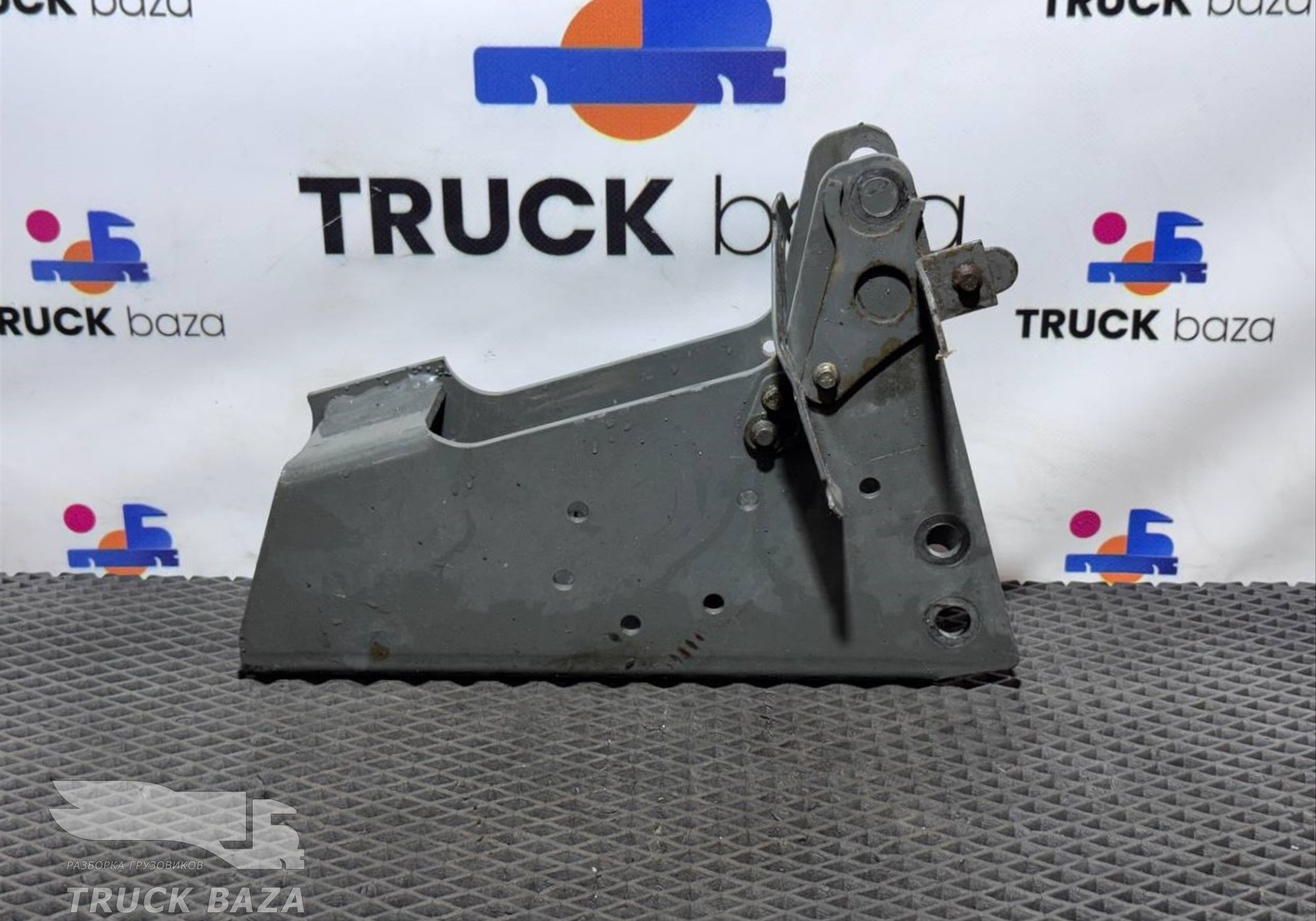 810W417200149 Кронштейн торсиона кабины для Sinotruk Sitrak C7H