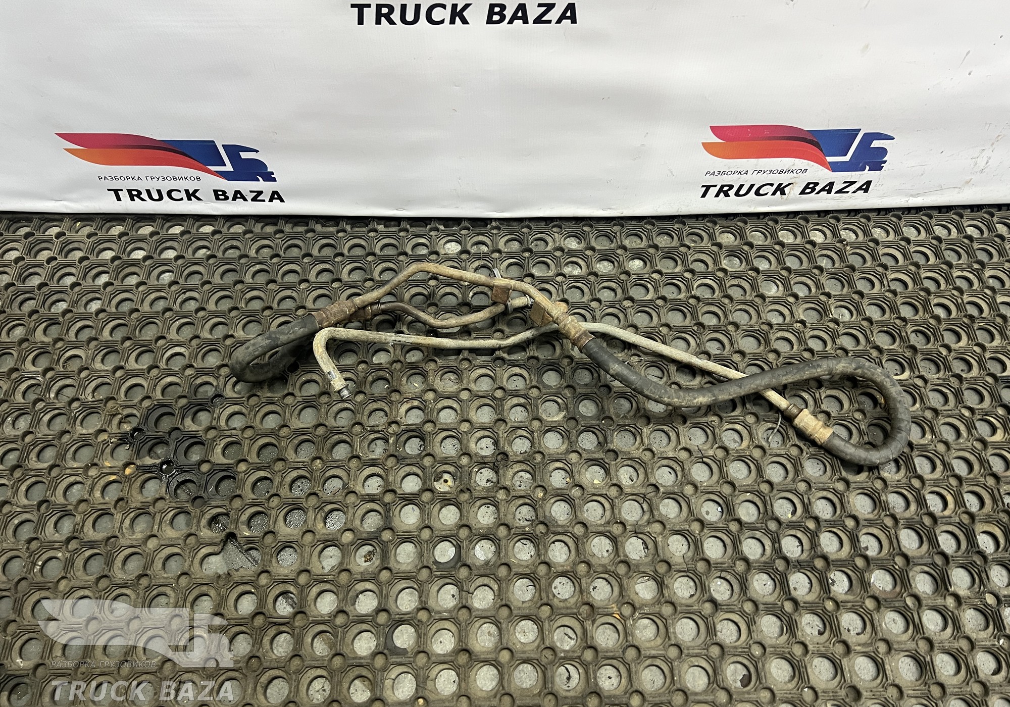 1728594 Трубка кондиционера