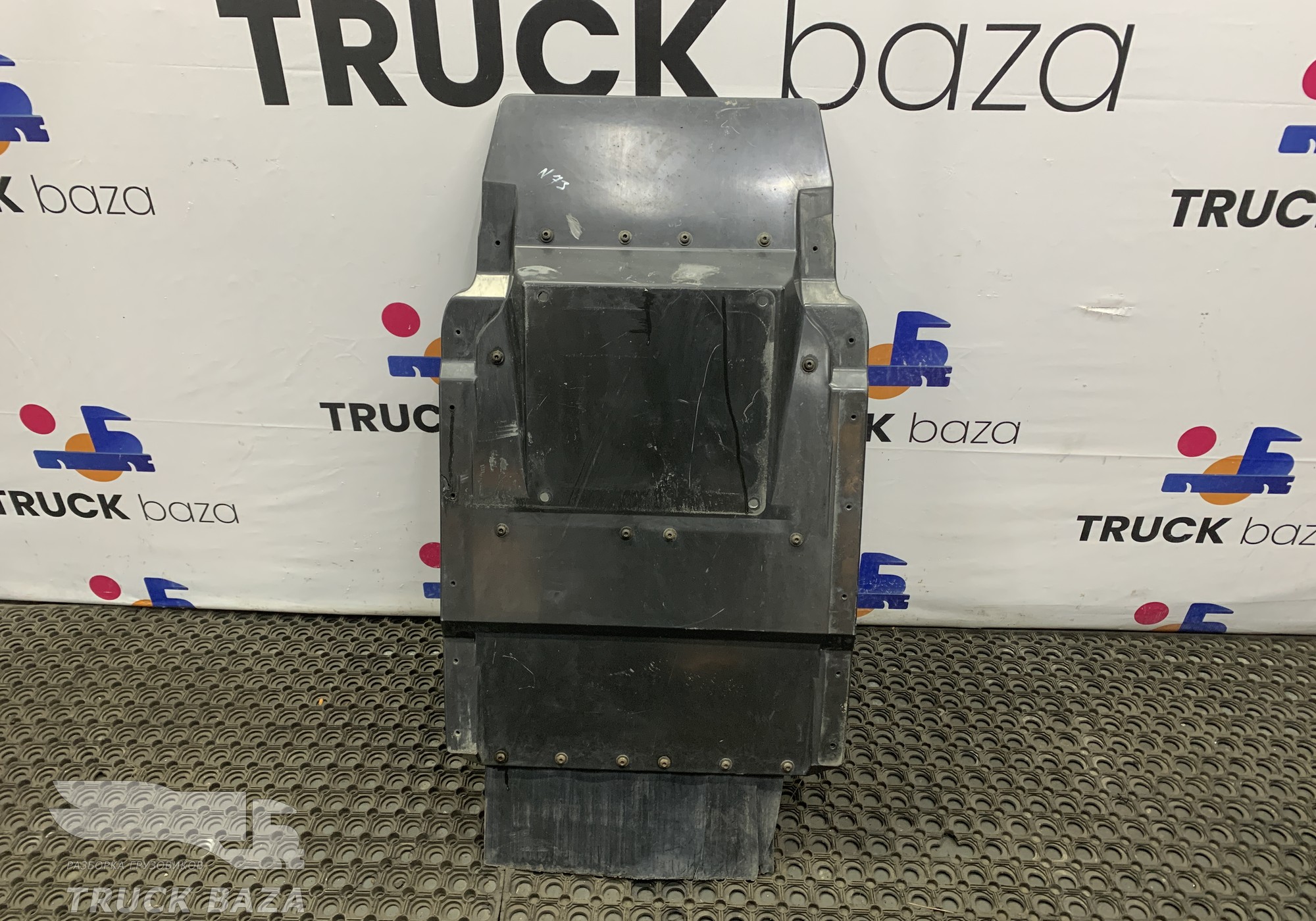 81612100462 Крыло переднее задняя часть для Man TGA