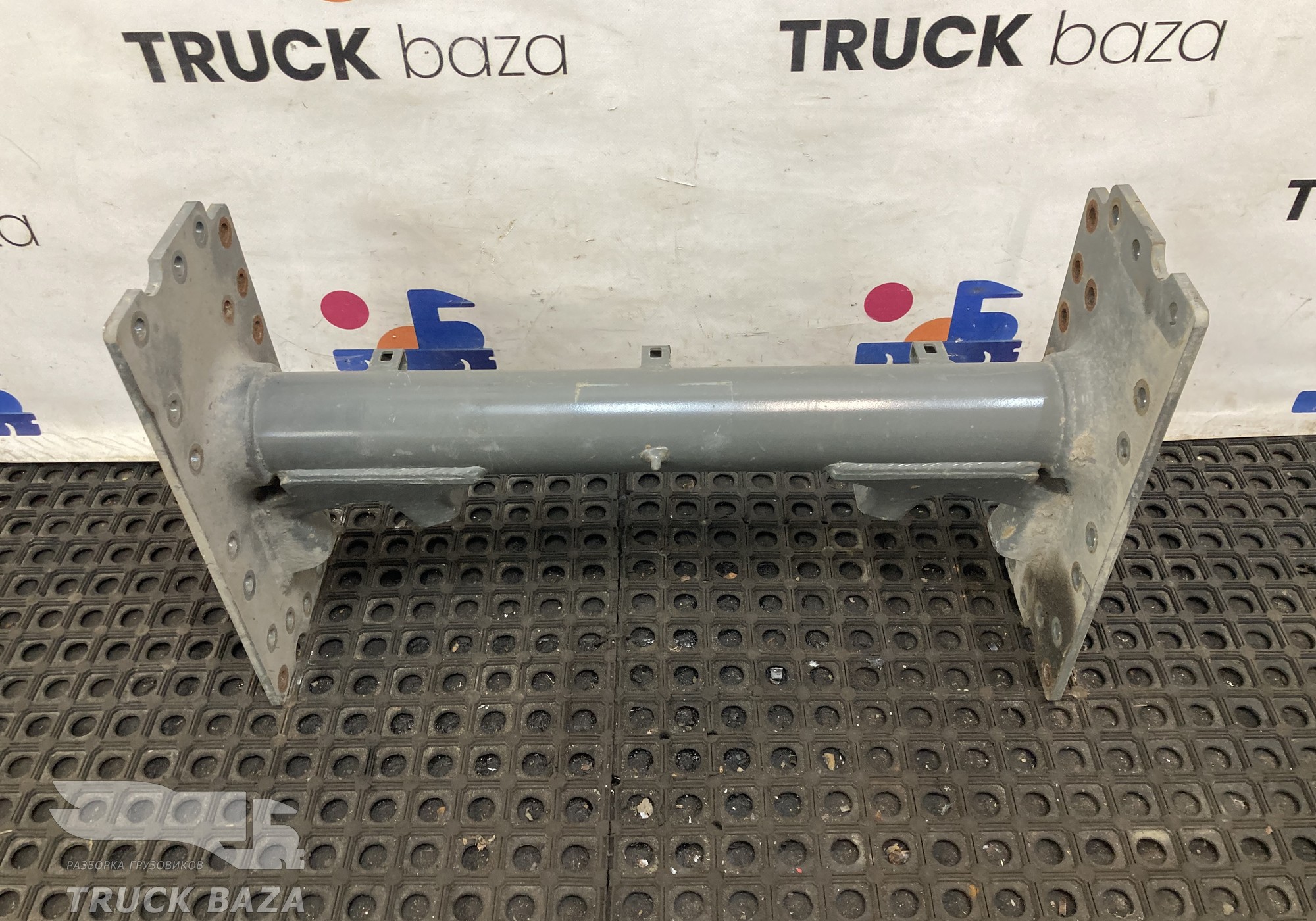 81412305222 Траверса рамы поперечная