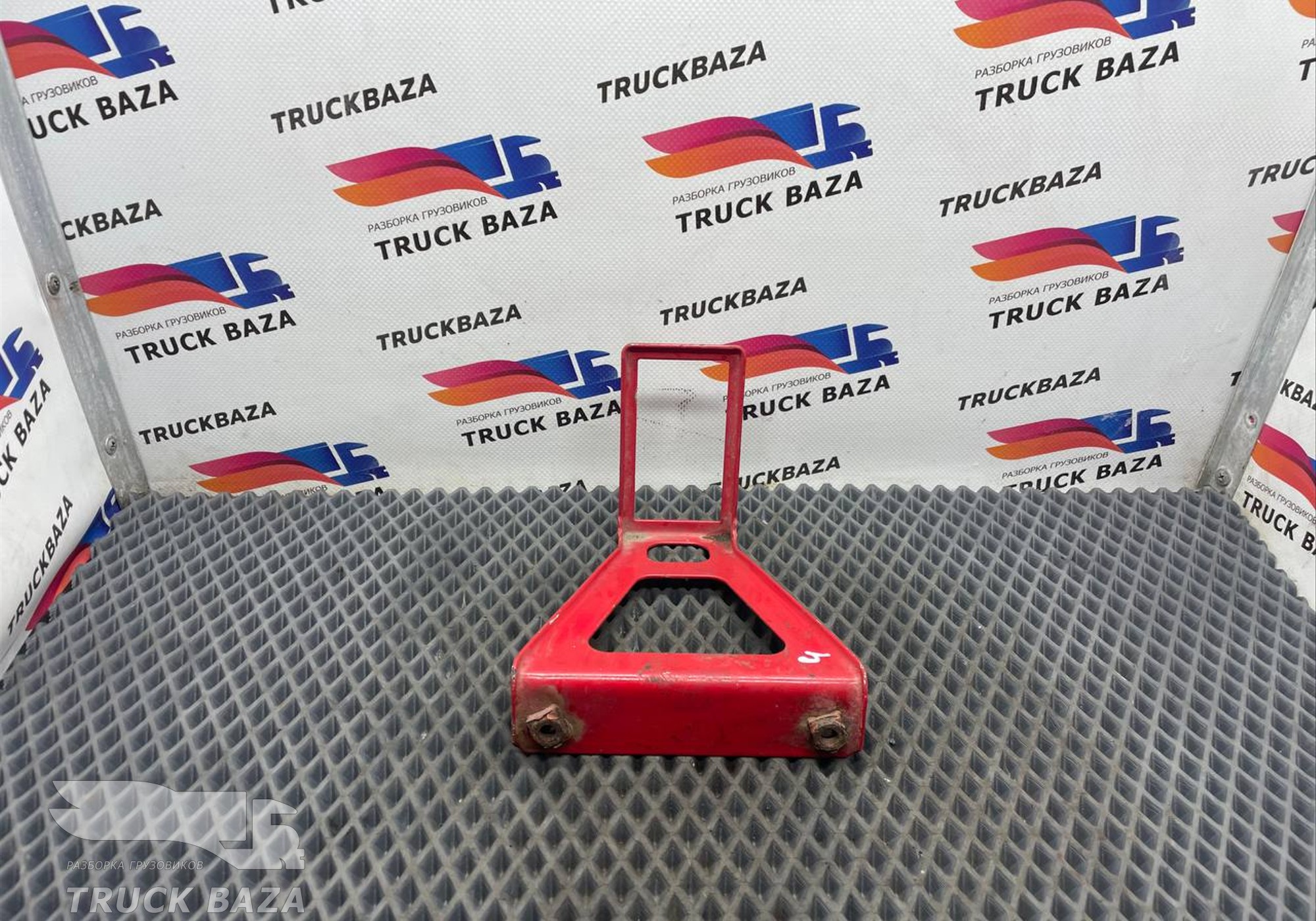 21715296 Кронштейн габаритного фонаря для Volvo FH 3 (с 2008 по 2012)