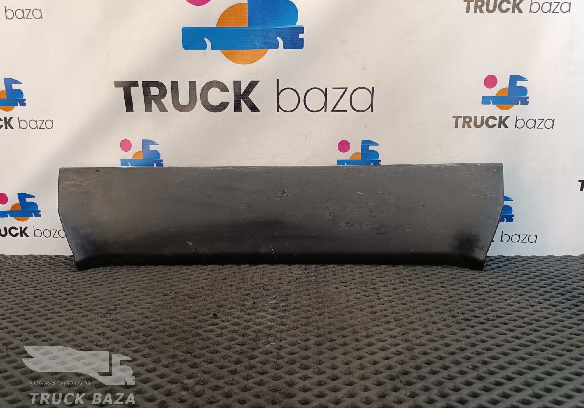9606840018 Обшивка бардачка правая для Mercedes-Benz Actros New Actros MP4 (с 2011)