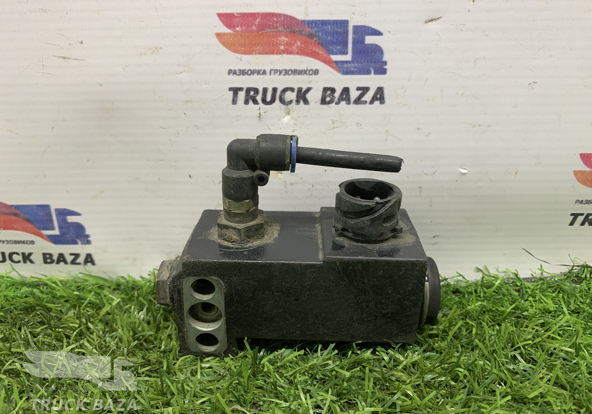 81521606142 Клапан электромагнитный