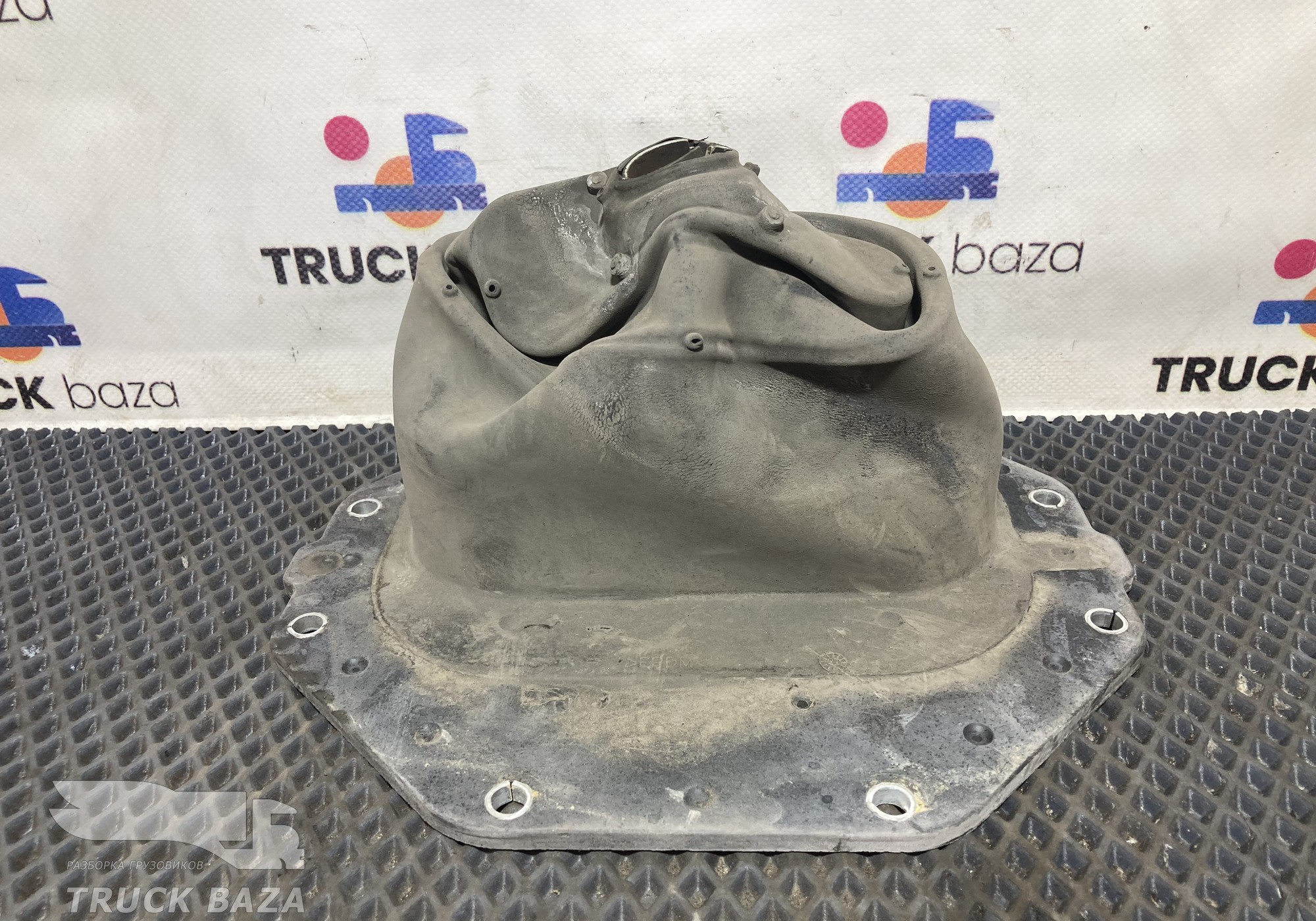 9604600596 Кожух рулевого вала для Mercedes-Benz Actros New Actros MP4 (с 2011)