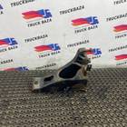 1850654 Кронштейн торсиона кабины левый для Daf XF106 (с 2012)