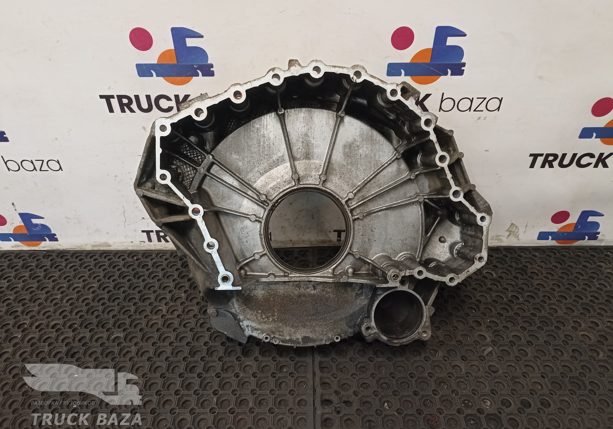 1695375 Кожух маховика для Daf XF105