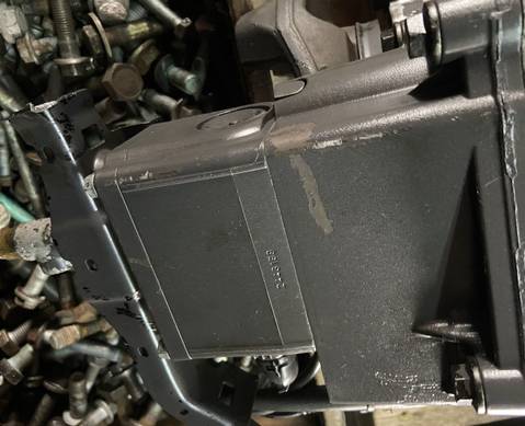 2443199 Блок клапанов делителя КПП