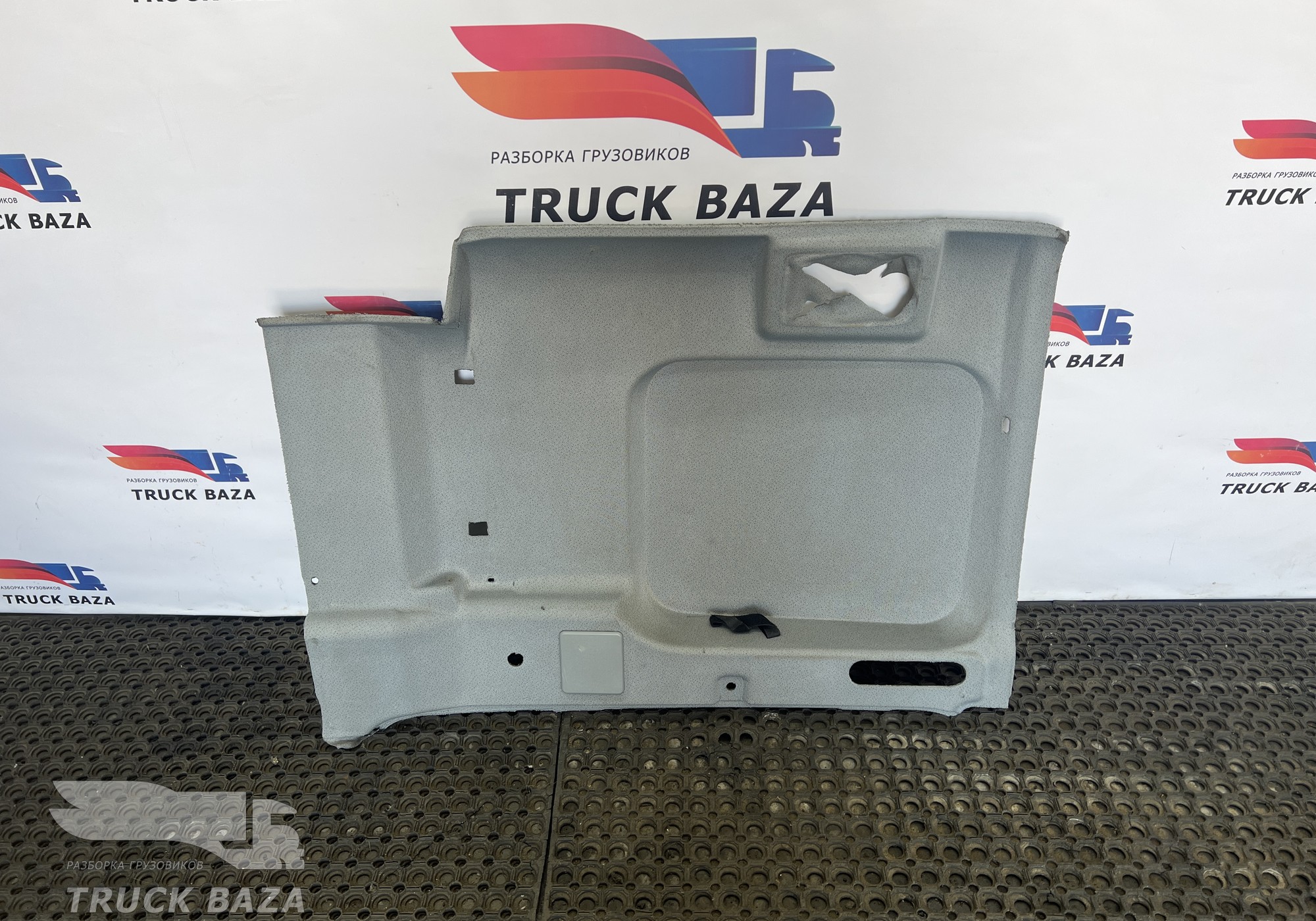 A9406901625 Обшивка боковой стенки левая