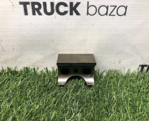 51042020136 Кронштейн вала рокеров для Man TGS I (с 2007)